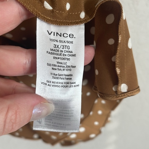 NWT Vince Tossed Dot Button-front Silk Blouse In Brown - Picture 13 of 14
